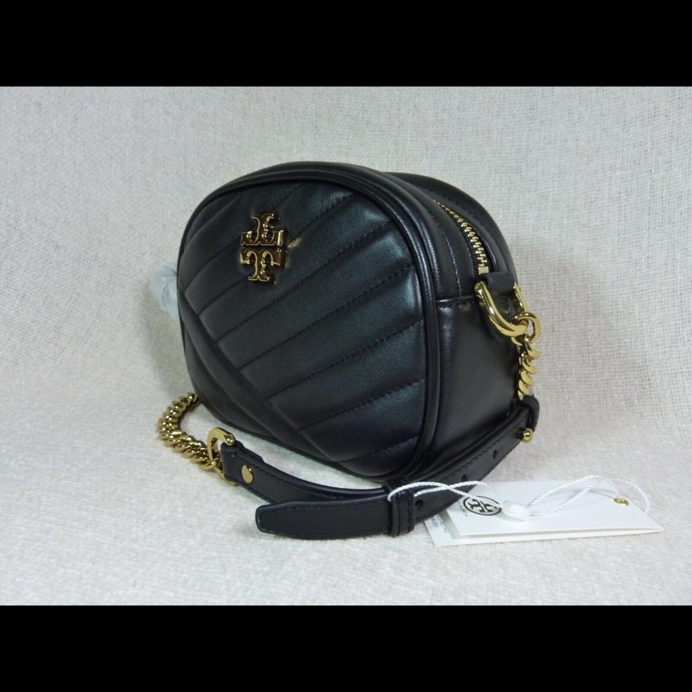 Tory Burch Small Kira Chevron Camera Bag - Picture 2 of 8